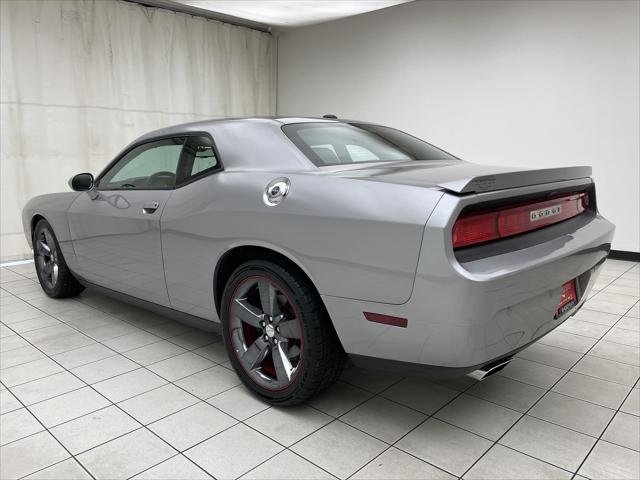 2014 Dodge Challenger R/T Plus