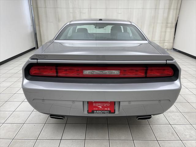 2014 Dodge Challenger R/T Plus
