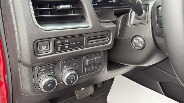 2024 GMC Yukon 4WD SLT