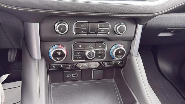 2024 GMC Yukon 4WD SLT