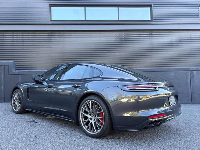 2020 Porsche Panamera GTS