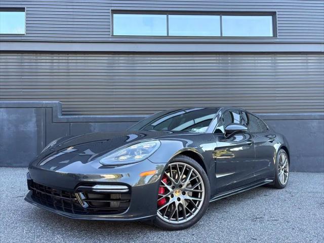 2020 Porsche Panamera GTS