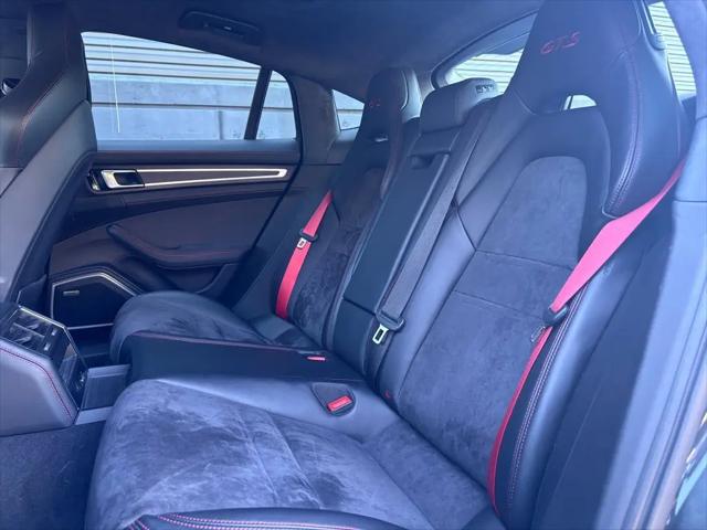 2020 Porsche Panamera GTS