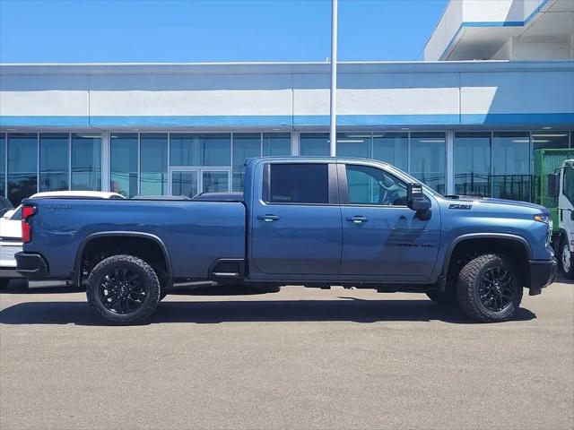 2025 Chevrolet Silverado 3500HD 4WD Crew Cab Long Bed LT