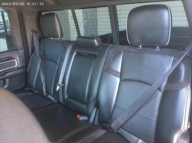 2020 Ram 3500 Laramie Crew Cab 4x4 8' Box