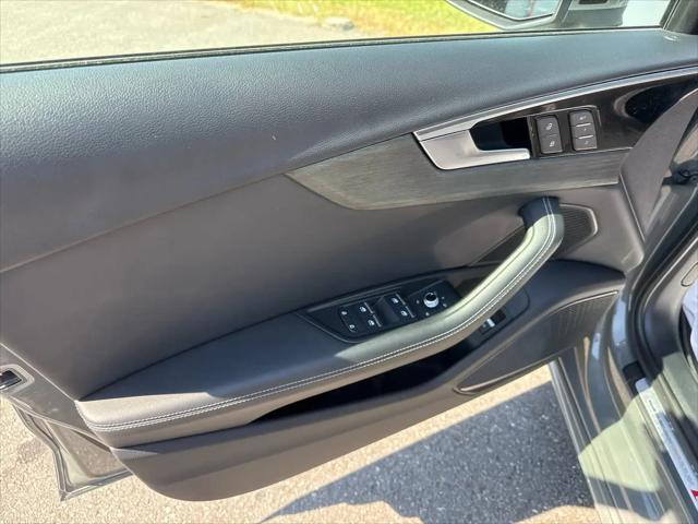 2023 Audi A4 Premium Plus 45 TFSI S line quattro S tronic