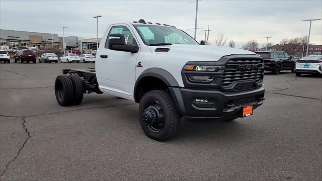 2025 RAM Ram 5500 Chassis Cab RAM 5500 TRADESMAN CHASSIS REGULAR CAB 4X4 60 CA 2025 RAM Ram 5500 Chassis Cab RAM 5500 TRADESMAN CHASSIS REGULAR CAB 4X4 60 CA