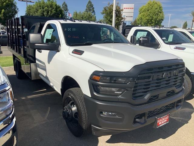 2025 RAM Ram 3500 Chassis Cab RAM 3500 TRADESMAN CHASSIS REGULAR CAB 4X2 84 CA 2025 RAM Ram 3500 Chassis Cab RAM 3500 TRADESMAN CHASSIS REGULAR CAB 4X2 84 CA