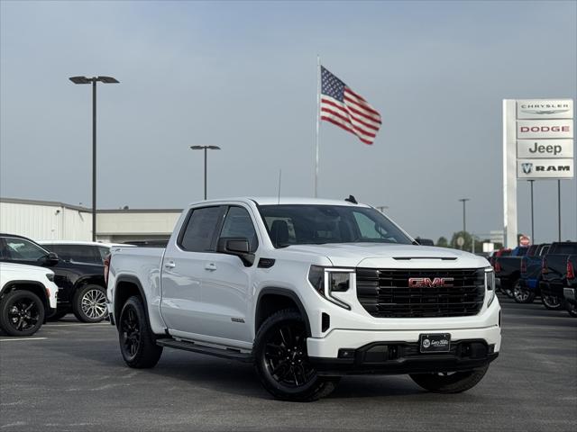 2022 GMC Sierra 1500 4WD Crew Cab Short Box Elevation with 3SB