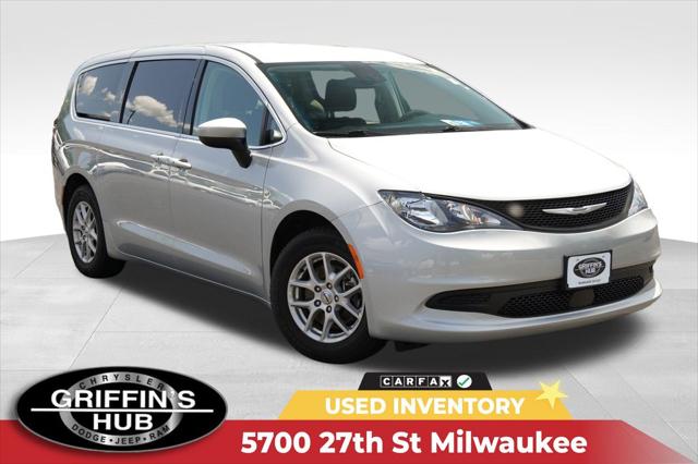 2023 Chrysler Voyager LX