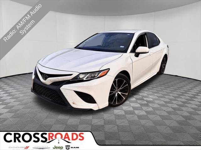 2020 Toyota Camry SE