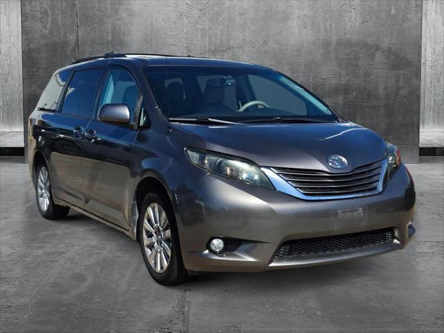 2011 Toyota Sienna XLE