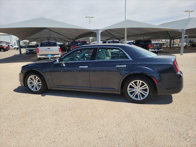 2016 Chrysler 300C 300C