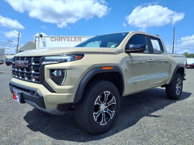 2023 GMC Canyon 4WD Crew Cab Short Box AT4