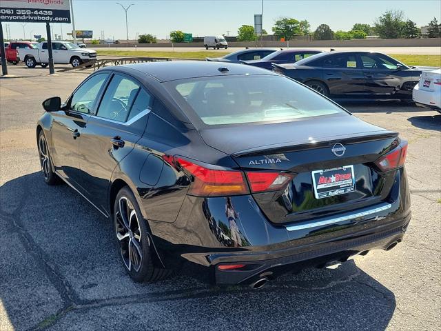 2023 Nissan Altima SR FWD