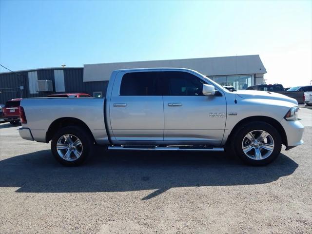 2017 RAM 1500 Sport Crew Cab 4x4 57 Box