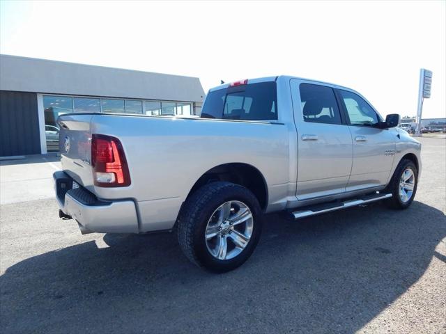 2017 RAM 1500 Sport Crew Cab 4x4 57 Box