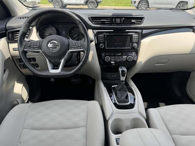 2022 Nissan Rogue Sport SV AWD Xtronic CVT