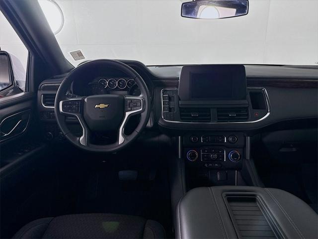 2023 Chevrolet Suburban 4WD LS