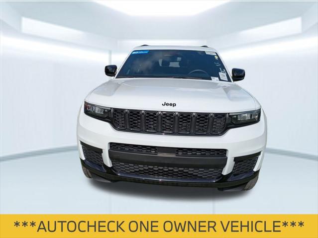 2023 Jeep Grand Cherokee L Altitude 4x2