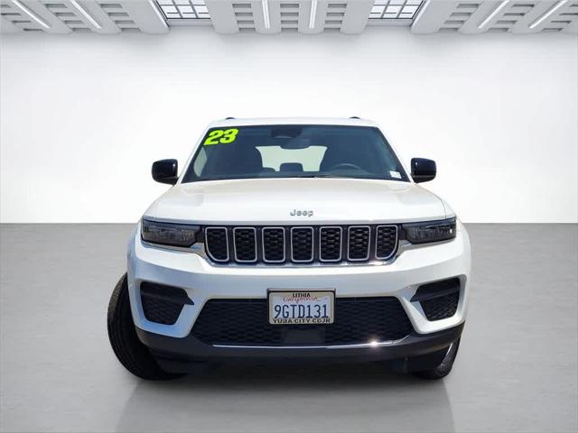 2023 Jeep Grand Cherokee Laredo 4x4
