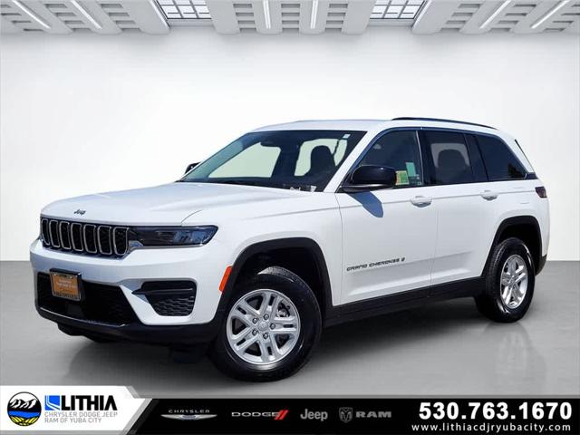 2023 Jeep Grand Cherokee Laredo 4x4