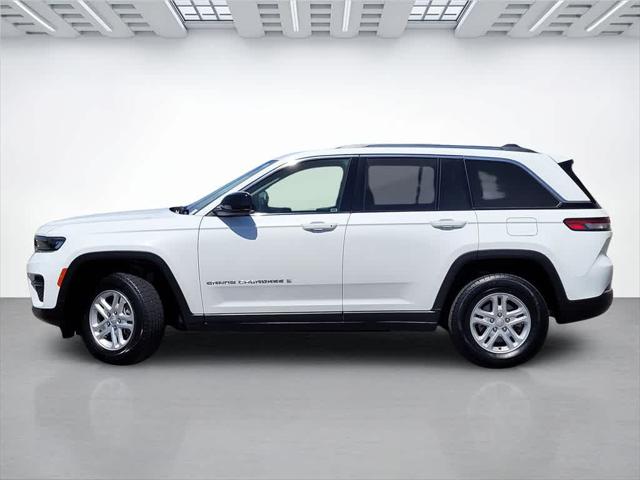 2023 Jeep Grand Cherokee Laredo 4x4