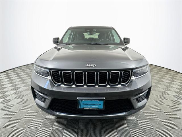 2024 Jeep Grand Cherokee Laredo 4x4