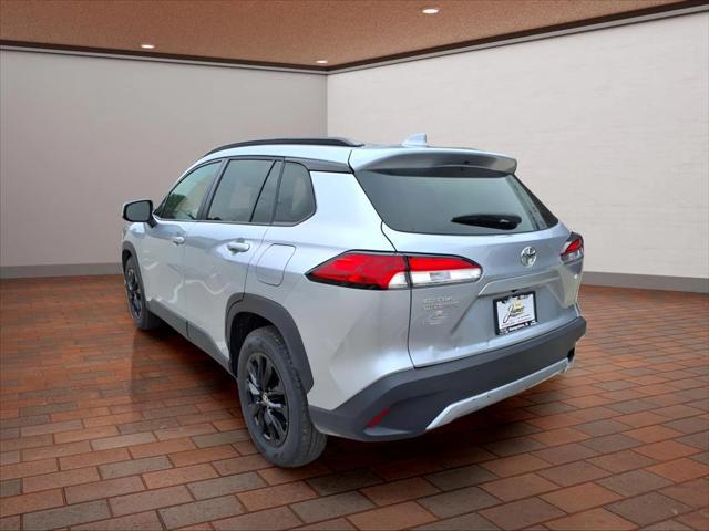 2023 Toyota Corolla Cross LE