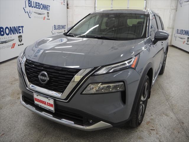 2022 Nissan Rogue Platinum FWD