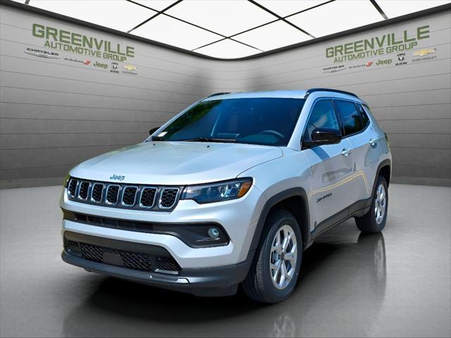 2025 Jeep Compass COMPASS LATITUDE 4X4