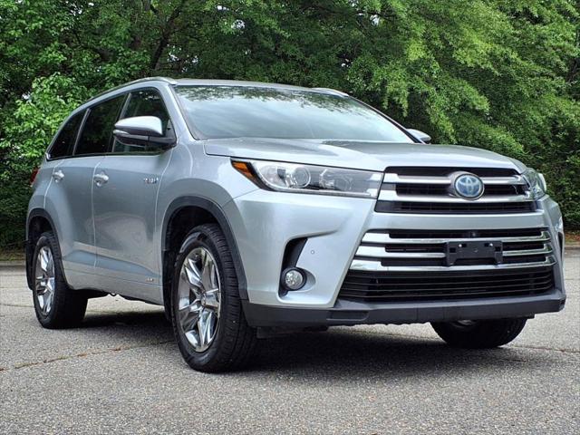 2017 Toyota Highlander Hybrid Limited Platinum