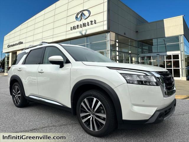 2024 Nissan Pathfinder Platinum FWD