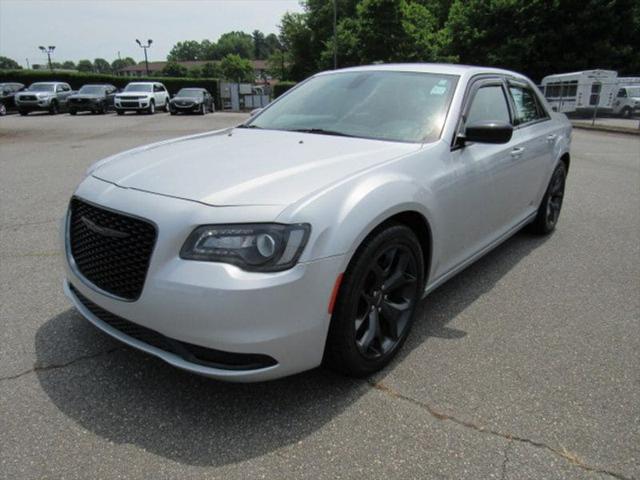 2020 Chrysler 300 Touring