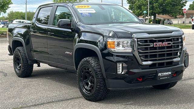 2022 GMC Canyon 4WD Crew Cab Short Box AT4 - Leather