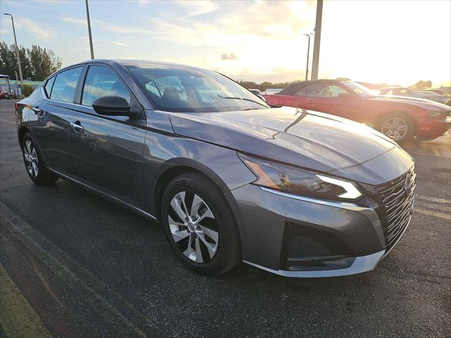 2024 Nissan Altima S FWD
