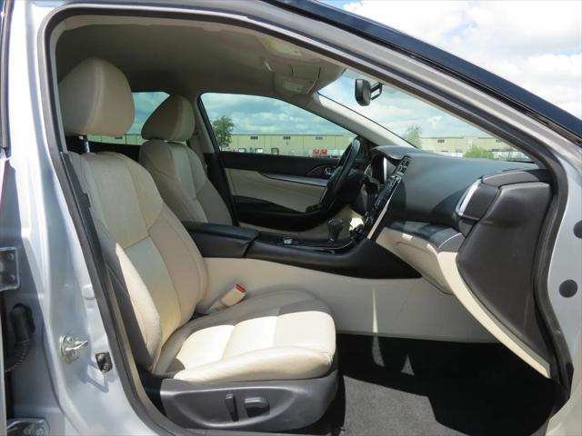 2016 Nissan Maxima 3.5 SV