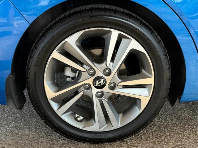 2017 Hyundai Elantra Limited