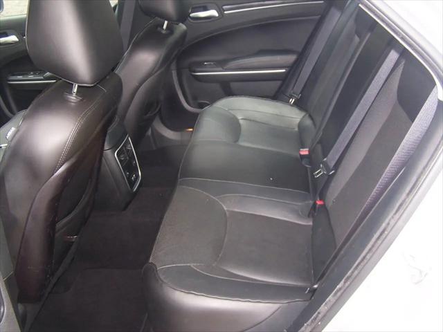 2019 Chrysler 300 Limited