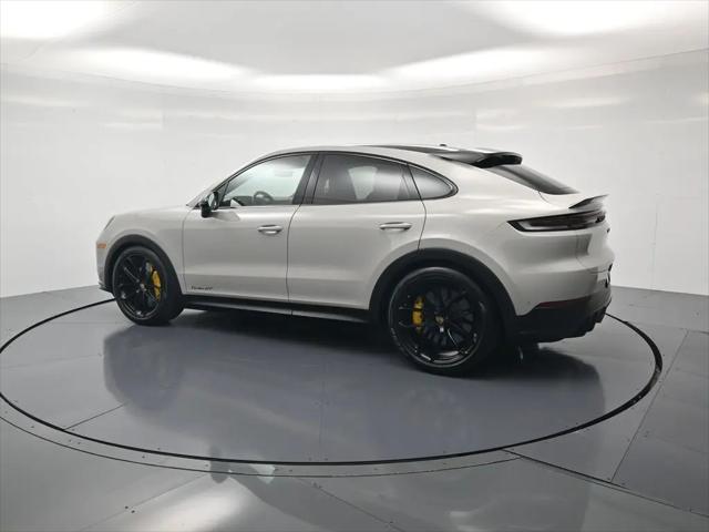 2025 Porsche Cayenne Turbo GT