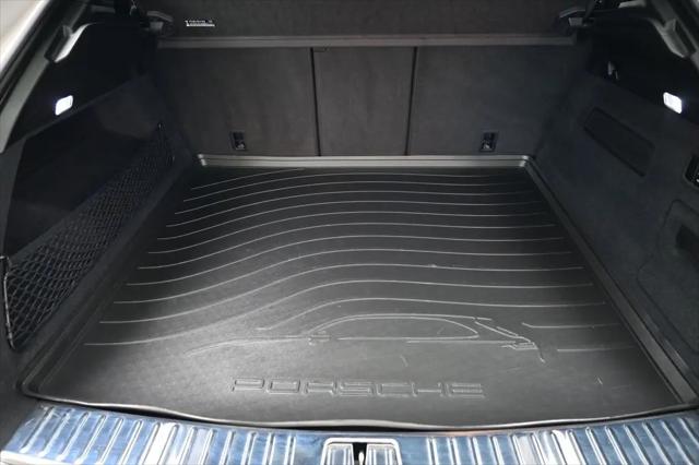 2025 Porsche Cayenne Turbo GT