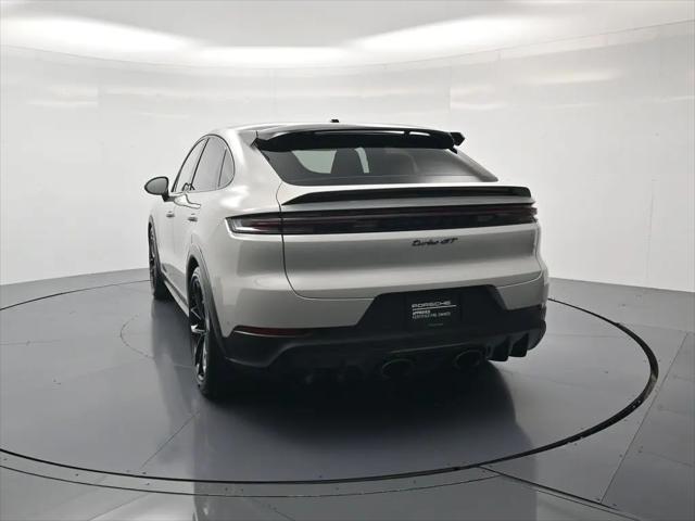 2025 Porsche Cayenne Turbo GT