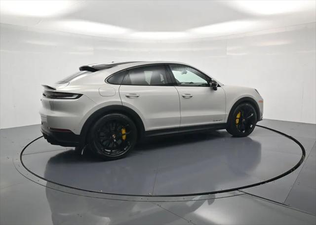 2025 Porsche Cayenne Turbo GT