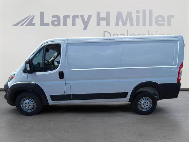 2025 Ram ProMaster Cargo Van Tradesman Low Roof 136" WB w/Pass Seat