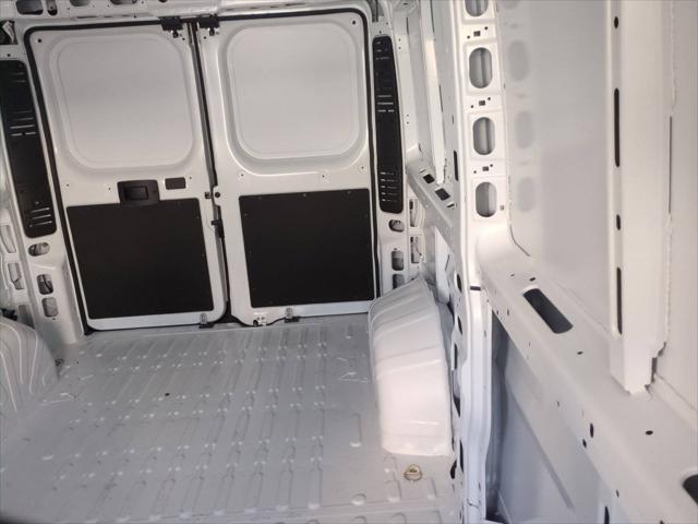 2025 Ram ProMaster Cargo Van Tradesman Low Roof 136" WB w/Pass Seat