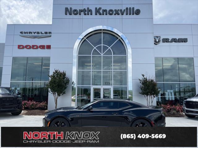 2021 Chevrolet Camaro RWD Coupe LT1