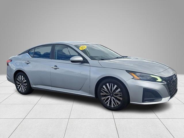 2023 Nissan Altima SV FWD