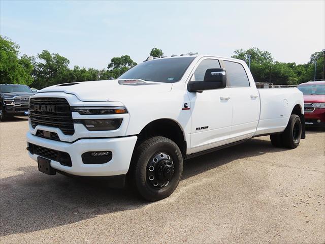 2025 RAM 3500 Laramie Crew Cab 4x4 8 Box