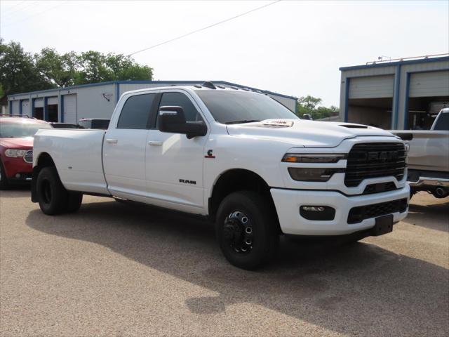 2025 RAM 3500 Laramie Crew Cab 4x4 8 Box