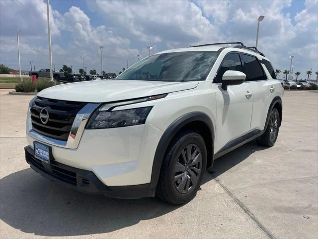 2023 Nissan Pathfinder SV FWD